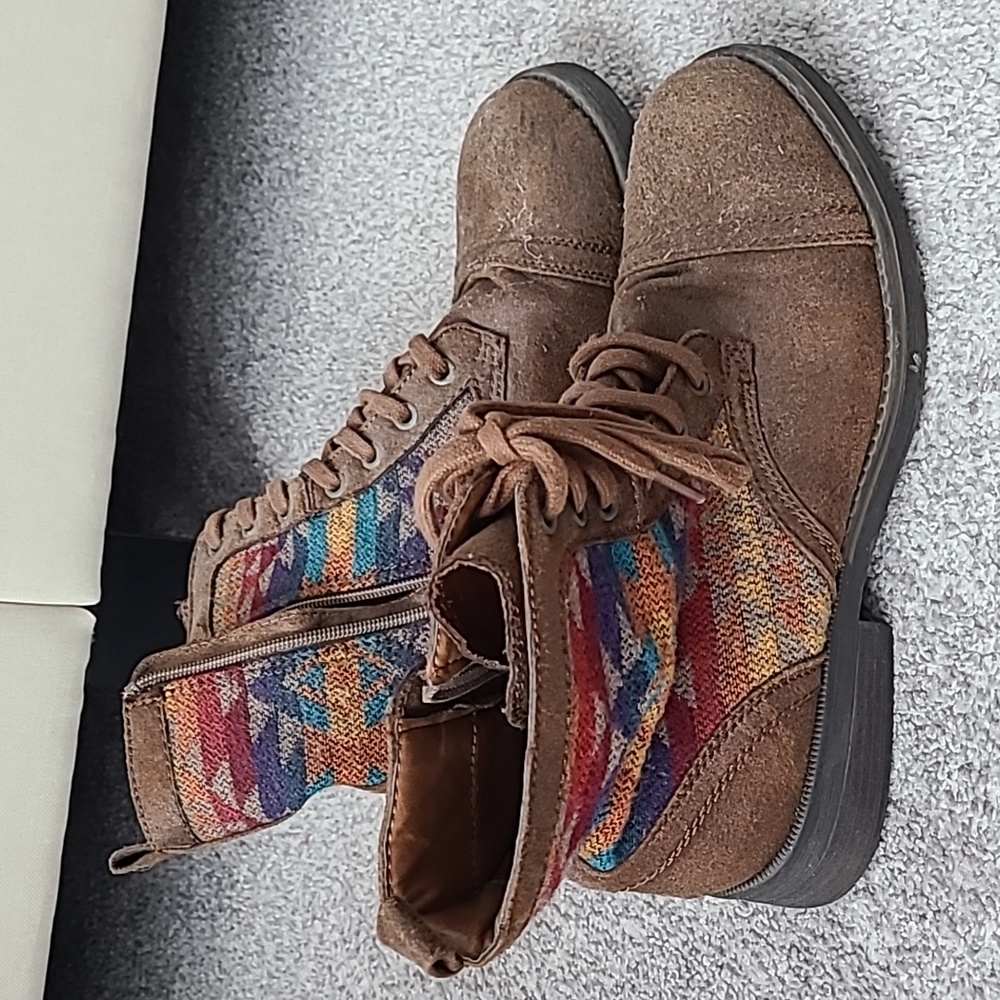 Brown boots